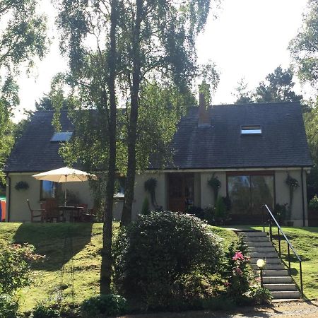 Daedalus Bed & Breakfast Muir of Ord Esterno foto