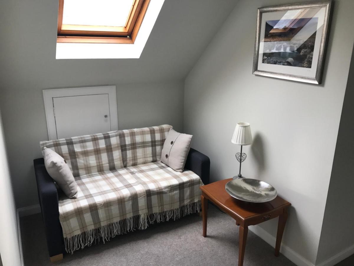 Daedalus Bed & Breakfast Muir of Ord Esterno foto